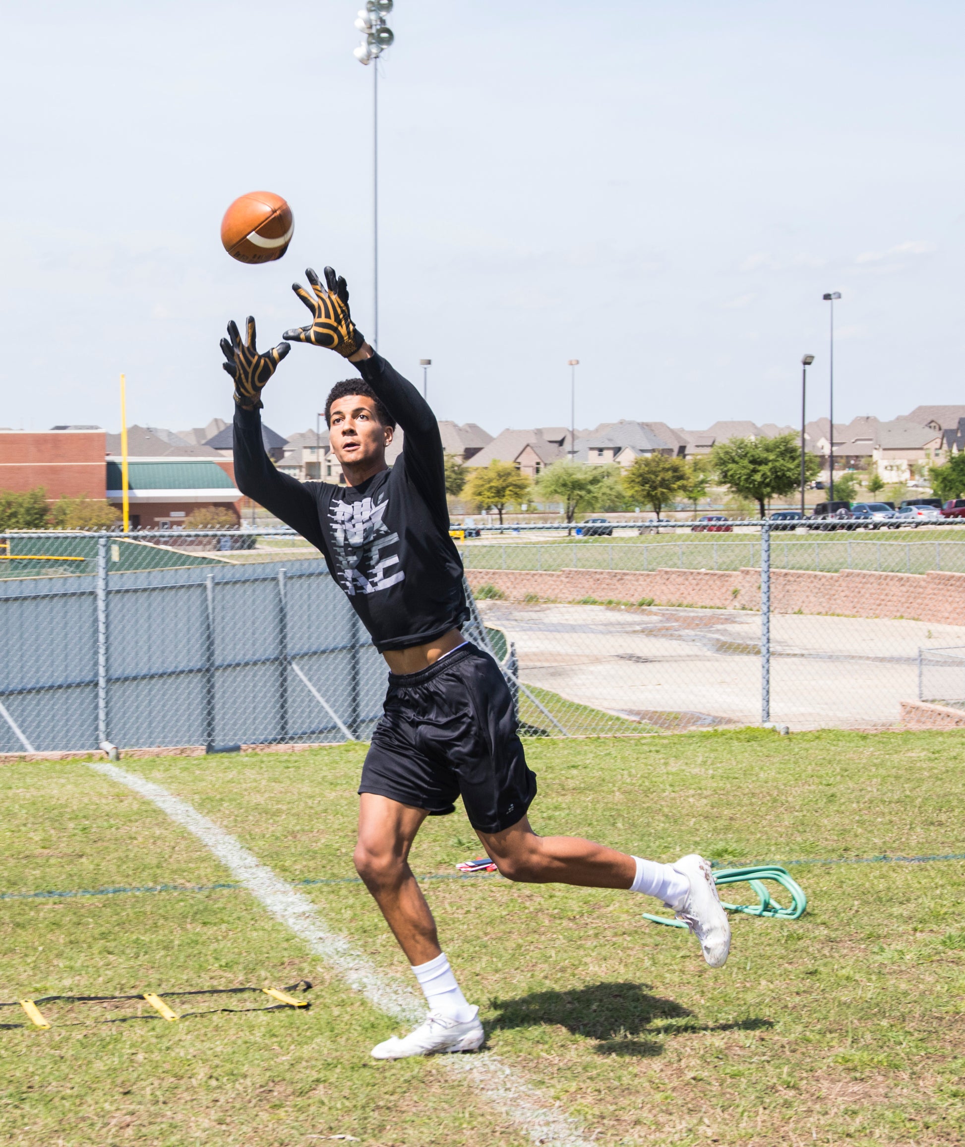 POWERHANDZ Football Anti-Grip Weighted Gloves - POWERHANDZ